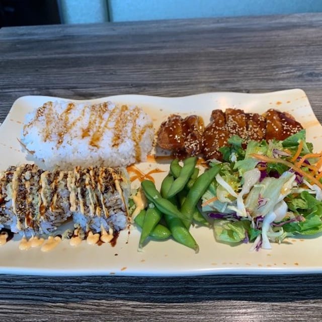 Ch Katsu & Crunchy Roll Bento.