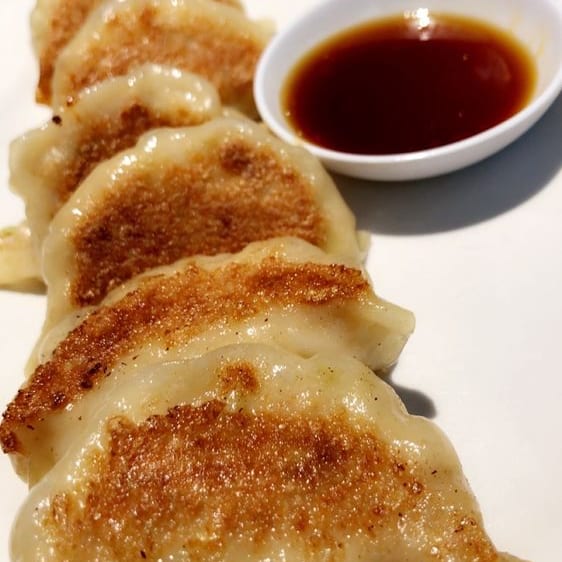 A) Gyoza.
